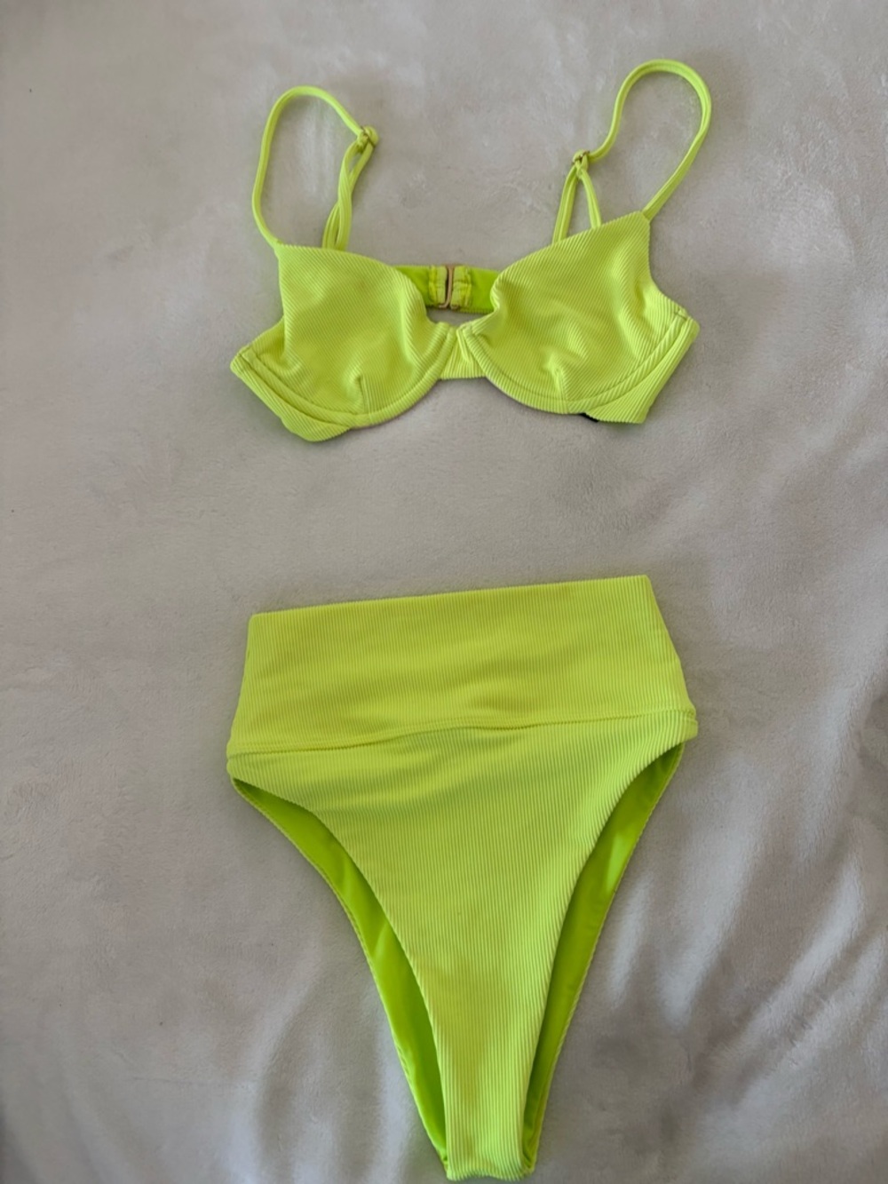 Beach Riot Neon Lime Ribbed Bikini Set - Picture 3 of 13